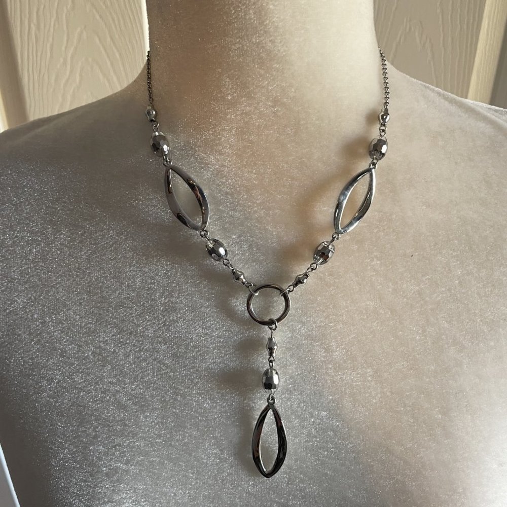 Lia Sophia Escapade Necklace Y-Drop Silver Tone Chain Glass Beads Jewelry 18-21"